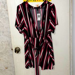 BLACK & FUCHSIA PINK STRIPE STUDIO KNIT WRAP TOP